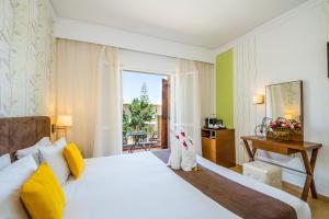 Kalyves Beach Hotel Chania Greece