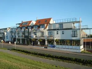 Vier Jahreszeiten Bensersiel - Бензерзиль