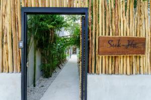 Eco-sustainable Luxury Between Beach Hotspots & Tulum Town by Stella Rentals