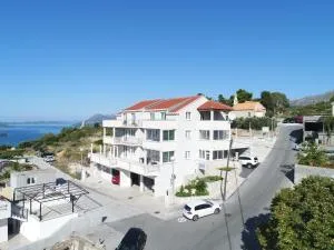 Apartments Villa Dadić - Luncijata