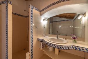 Charming Seaside Cottage Casa Rosa - Somewhere Special