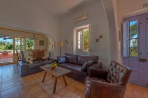 Charming Seaside Cottage Casa Rosa - Somewhere Special