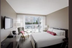 OPUS Vancouver