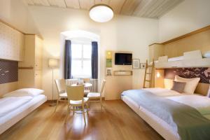 Quadruple Room room in JUFA Hotel Kronach – Festung Rosenberg