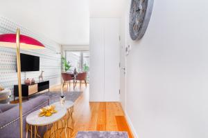 WHome | CSA18 Premium Design Apartment