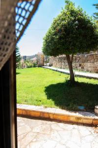 Traditional Stone Home with view Orini-Korinthia Greece