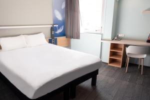 Hotels ibis Paris Gennevilliers : photos des chambres