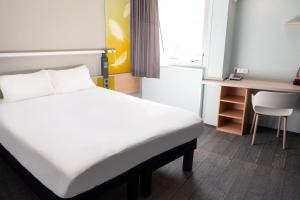 Hotels ibis Paris Gennevilliers : photos des chambres