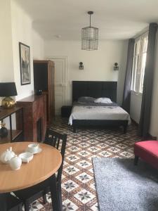 B&B / Chambres d'hotes LE BEFFROI : photos des chambres