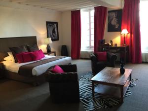 Hotels Hotel Saint-Laurent, The Originals Relais : photos des chambres