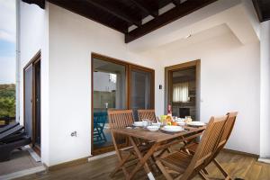 Bodrum sea view villa with access to private beach