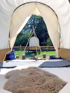 Chuck wagon Camp (for group) room in Domaine de Ronchinne - Insolites