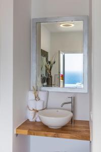 Villa Semeli Syros by Divine Property SA Syros Greece