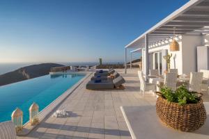 Villa Semeli Syros by Divine Property SA