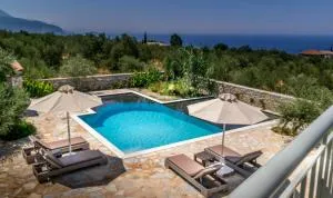 Villa σε stoupa - Kastanéa