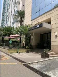 Flat Moema Jamaris - 伊比乌纳