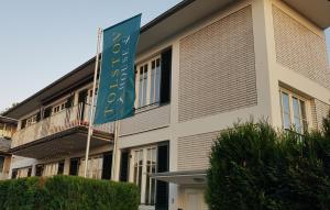 Representative City Villa