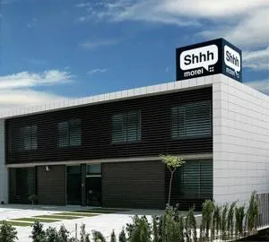 Shhh - Mas de Gil y Viuda