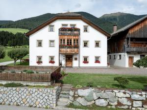 4 hvězdičkový penzion Loefflerhof Monguelfo Itálie