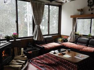 白馬 Brocken Hutte 2つ星 宿泊施設 ロビー