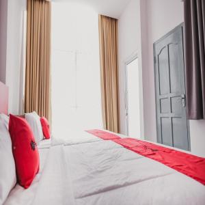 RedDoorz @ Jalan Sukabangun 2 Palembang