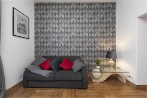 Take You Rome - Vatican Apartment