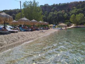 Apartment MEGANISI BLUE 2 on the beach Meganisi Greece