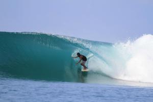 Oseda Nias Surf House