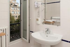 Hotels Hotel Odessa Montparnasse : photos des chambres