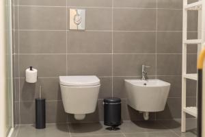 What a Life! Apartment