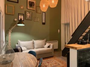 Appartements Les Apparts de Charly Duplex cosy au marche hyper centre La Rochelle tout a pied : photos des chambres