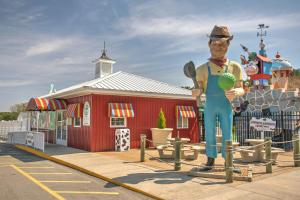 Bethpage Hewick One-Bedroom Cottage 25