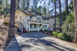 Three Bedroom House room in Groveland Glory
