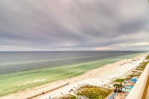 Sunrise Beach 1401 - Beachfront Condo