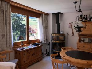 Abitaziun Silvia Sur Baselgia