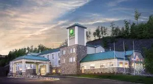 Holiday Inn Express Houghton-Keweenaw by IHG - Baraga