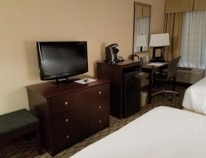 Standard Room room in Holiday Inn Johnson City an IHG Hotel