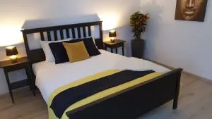 Le Monde Apartment Bratislava - amazing 5BDR in downtown - Bratislava