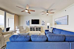 Four-Bedroom Apartment room in 375 Beach Club Trail Condo Unit B1903