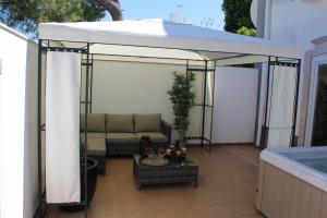 Charming Luz House - T2 apartment with jacuzzi