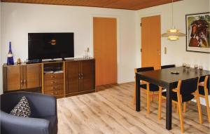 Two-Bedroom Holiday Home In Humble