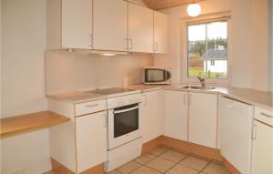 Apartment Lønne Feriepark Seawest L 940