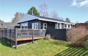 Two-Bedroom Holiday Home In Kirke Hyllinge - Holbaek
