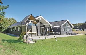 Seven-Bedroom Holiday Home Tranekær With A Room Hot Tub 03