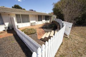 Redhill Cooma Motor Inn