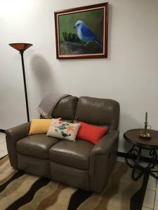 ¡ Bello apartamento cerca de San José!