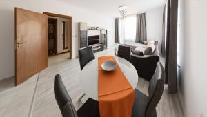 NEXT TO GONDOLA Stylish and Charming apartment