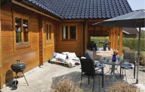 Four-Bedroom Holiday Home In Hesselager