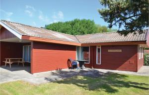 Three-Bedroom Holiday Home In Egernsund