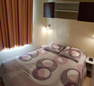 Campings Camping Les Charmettes-Mobile Home Vacances : photos des chambres
